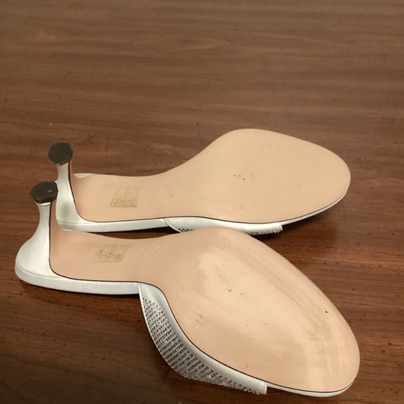 J.CREW LEATHER SLIP ON SANDALS WITH KITTY HEELS WITH SILVER RHINESTONE SZ 6.5 - Picture 6 of 11